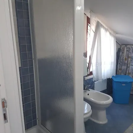 Holiday home Mansarda Camelie Via Dei Normanni, 45
