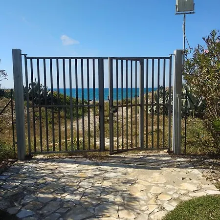 Mansarda Camelie Via Dei Normanni, 45 Campofelice Di Roccella