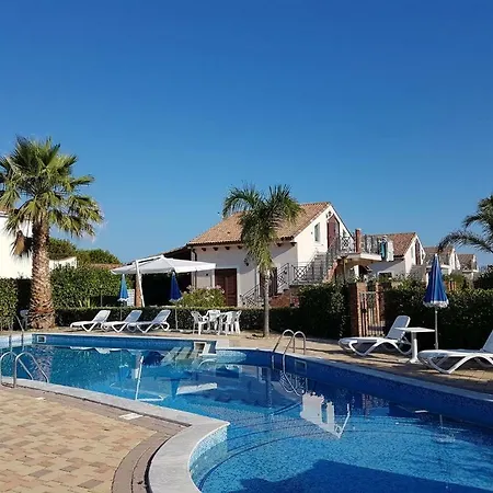 Mansarda Camelie Via Dei Normanni, 45 Holiday home *