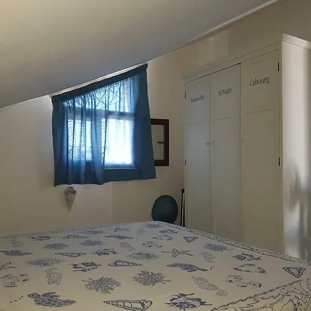 Mansarda Camelie Via Dei Normanni, 45 Дом отдыха Кампофеличе-ди-Роччелла